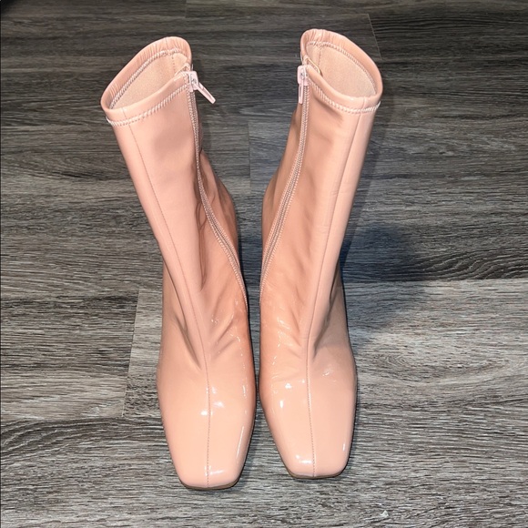 NWOB Steve Madden Vegan Leather Nude/Pink Square Toe Ankle Boots US W9 - Picture 5 of 9